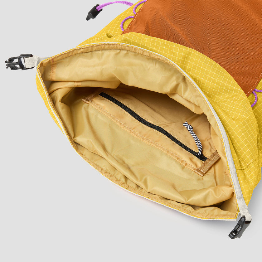 Leon backpack 20L Upcycled (8)