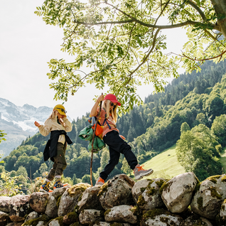 Hiking with kids – Tips & tricks for a family-friendly adventure