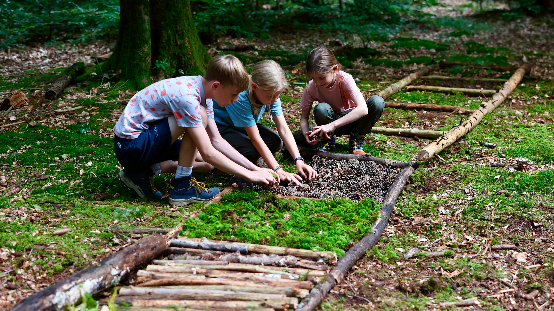 DIY with kindwaldundwiese: A sensory barefoot trail for everyone