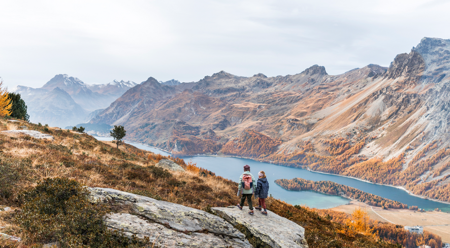 Chasing fall colors in the Swiss Alps