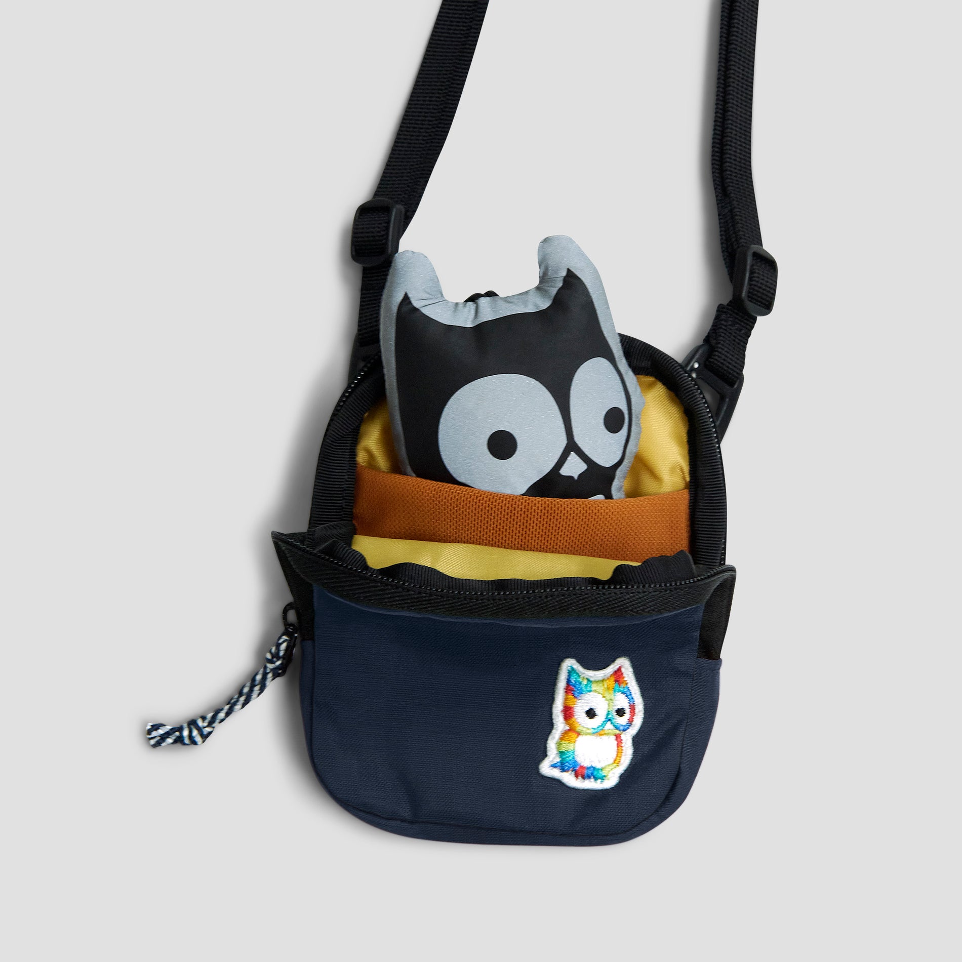 Sio mini crossbody bag Upcycled (5)