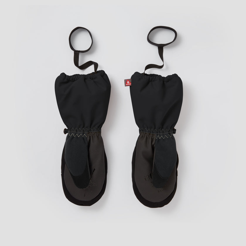 Statement mittens (1)