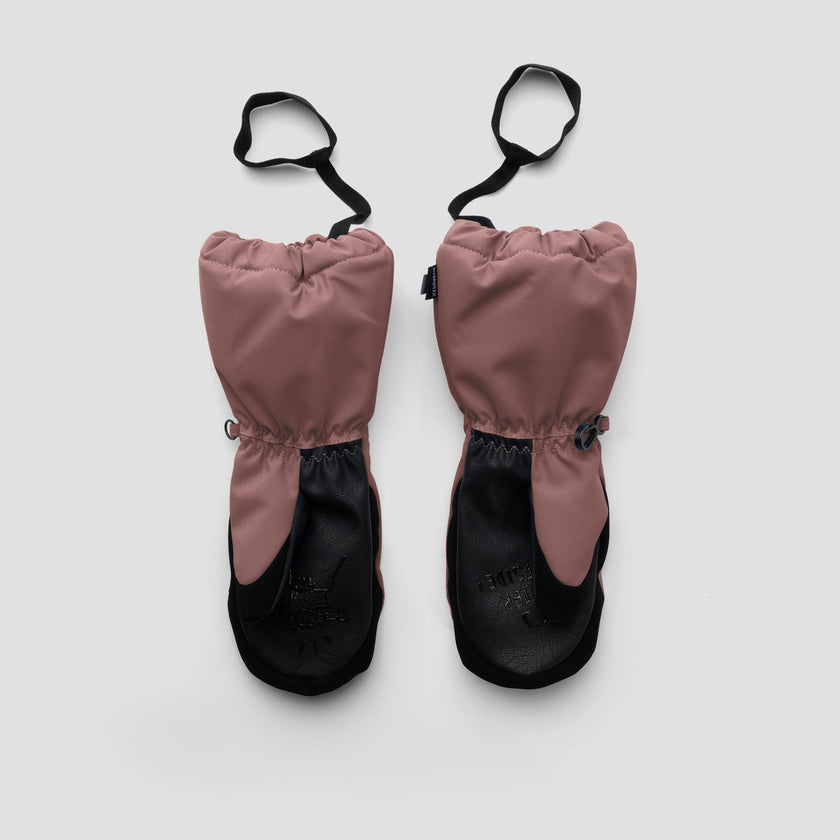 Statement mittens (1)